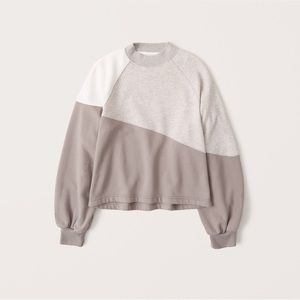Abercrombie & Fitch Mini Mockneck Sweatshirt (taupe color block)